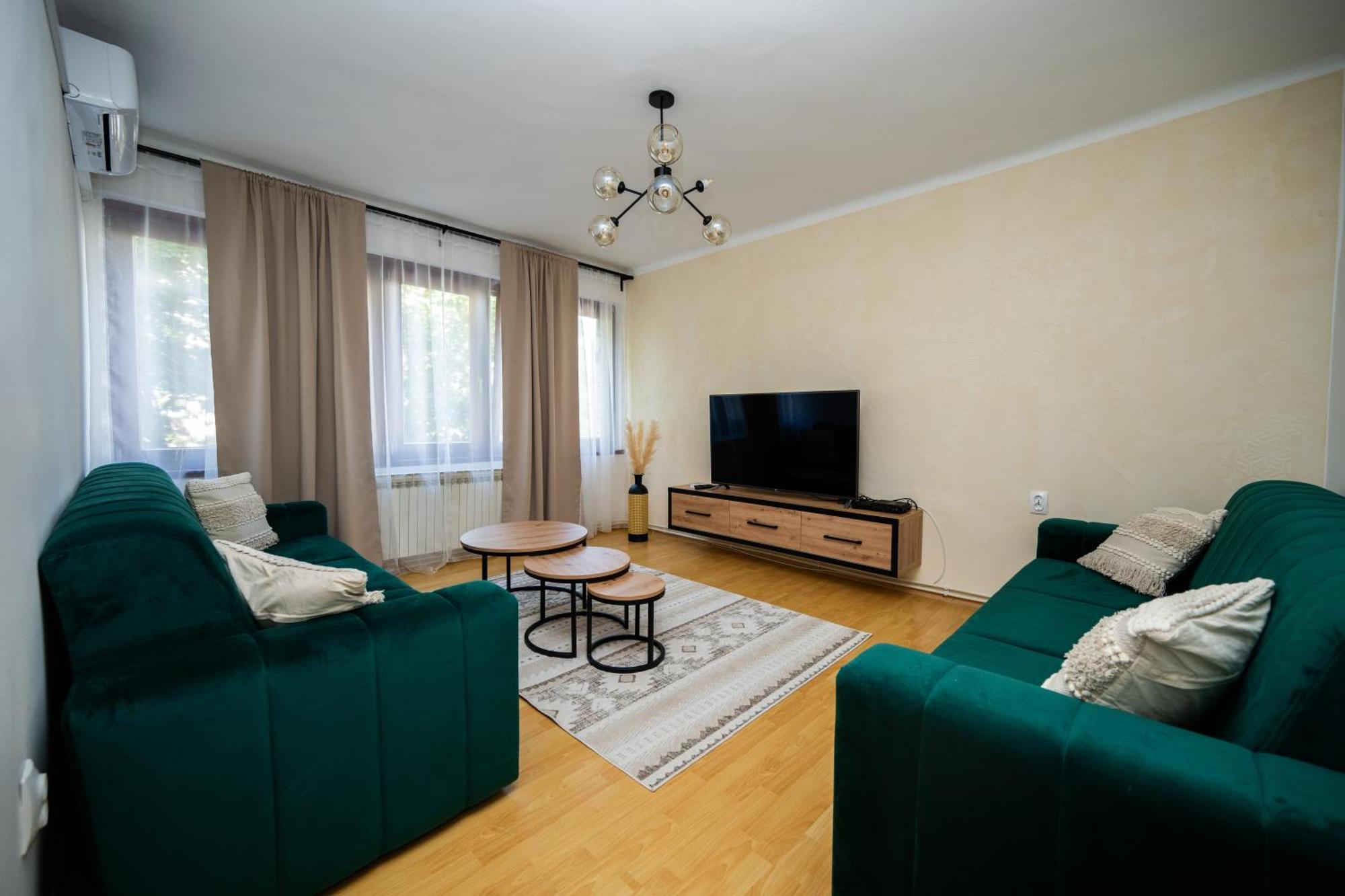 Cozy One-Bedroom Apartment Near City Center Сараево Екстериор снимка